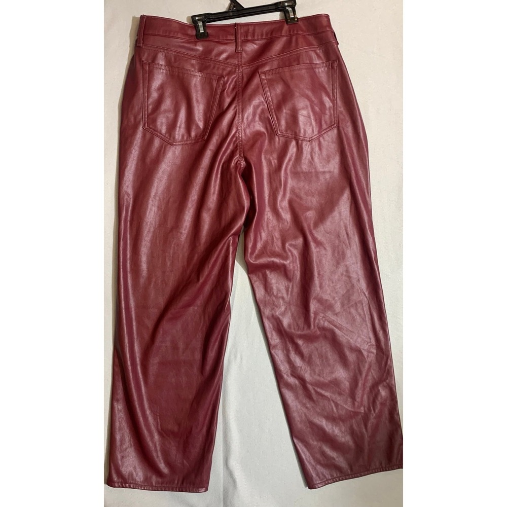 Universal Thread Faux Leather Pants Womens 17R Red Mid-Rise 90s Baggy Retro Edgy